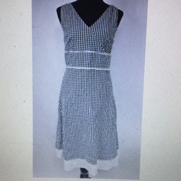 Hanna Andersson Dresses & Skirts - Hanna Andersson seersucker Gingham Dress